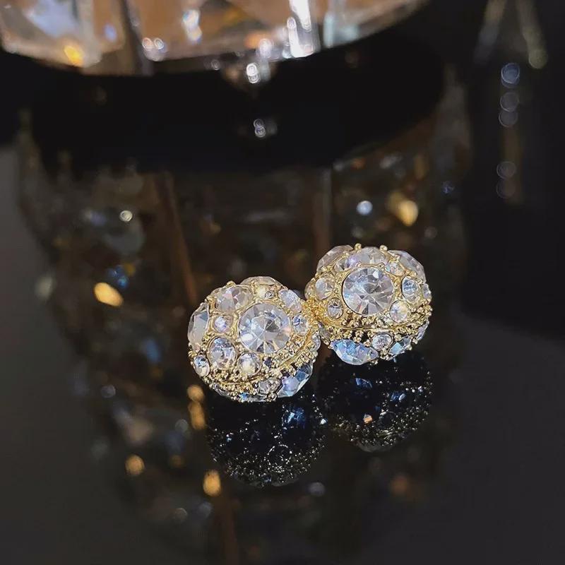 Магнитные алмазные клипсы для ушей: Роскошные серьги без проколов, элитный стиль, корейская и японская мода, тренды интернет-знаменитостей.