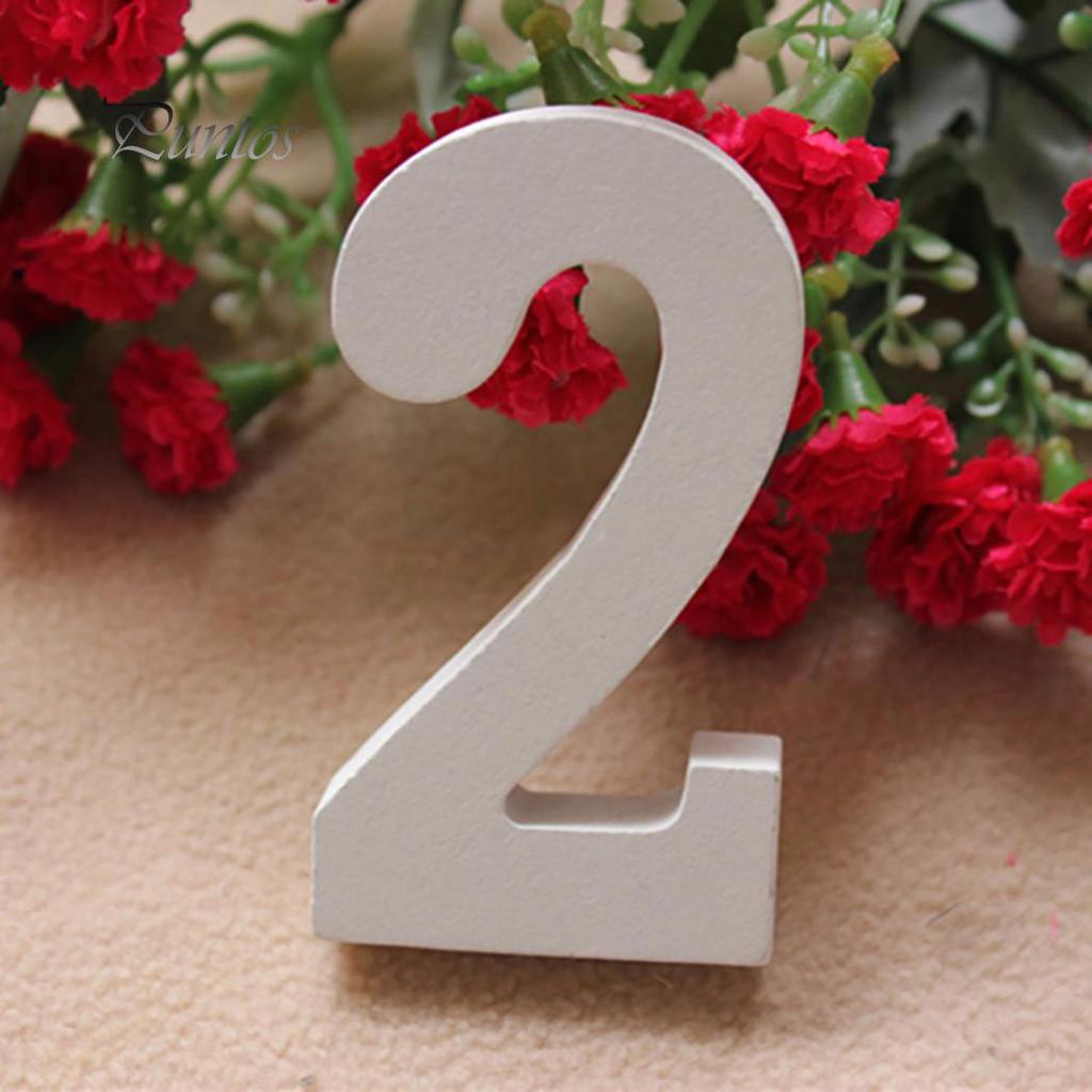 Деревянные номерки для декора