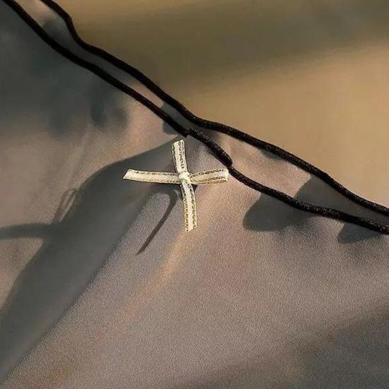 Women's Low Waist Ice Silk Underwear Seamless No Show Triangle Briefs Soft Breathable Stretchy Panties Full Coverage Underpants with Bow