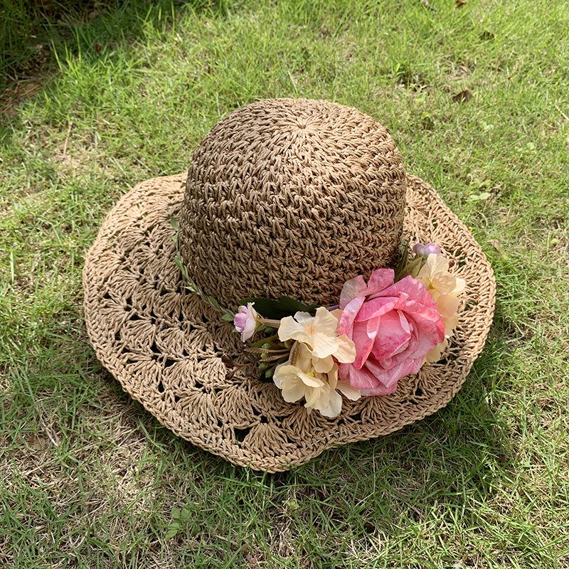Women's Large Brim Foldable Breathable Straw Sun Hat for Summer Travel & Vacation