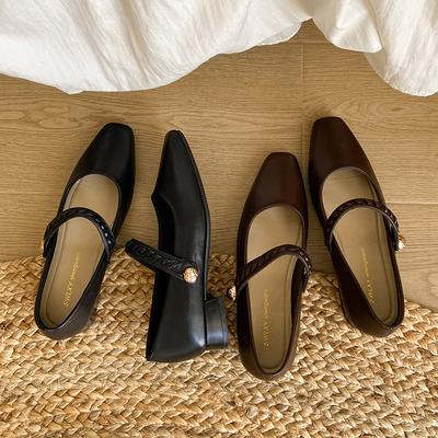 2025 осень французские ретро туфли Мэри Джейн из маленькой кожи женственность квадратный носок плоская подошва универсальные туфли с открытым верхом для работы