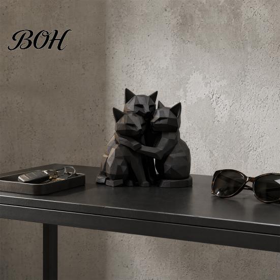 Animal Shape Sculpture 3D Printed Black Cat Figurine, Three Hugging Geometric Statue, Artistic Modern for Home Office Bookshelf Statue