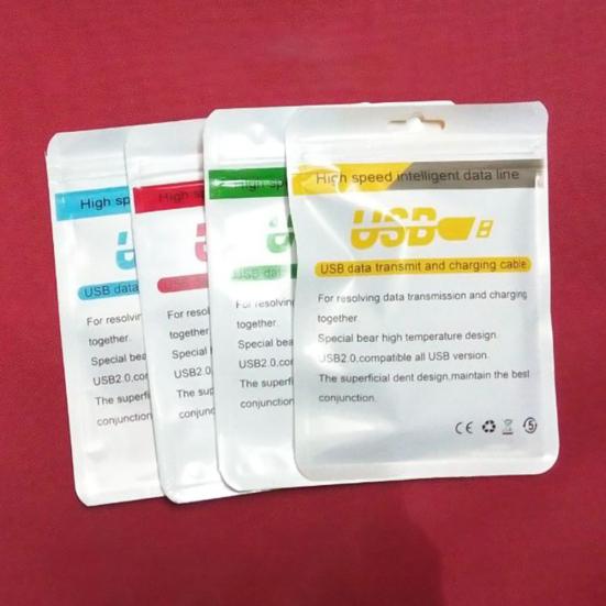 100 шт. пластиковый закрывающийся USB-кабель для передачи данных, упаковочная сумка с отверстием для подвешивания