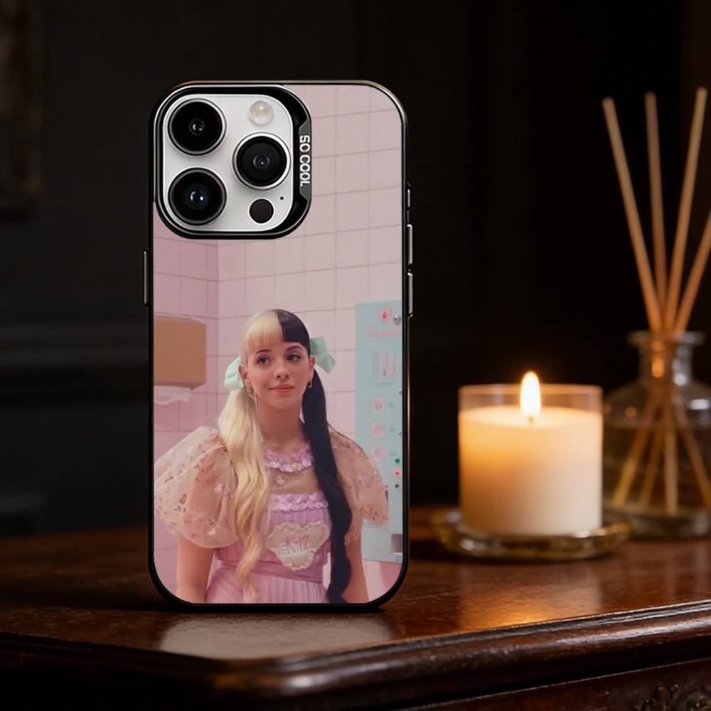Чехол для телефона с изображением певицы Мелани Мартинес M-Melanie Martinez Для iPhone 17,16,15,14,13,12,11,Pro Max,Plus Конфетный Серебряный Чехол