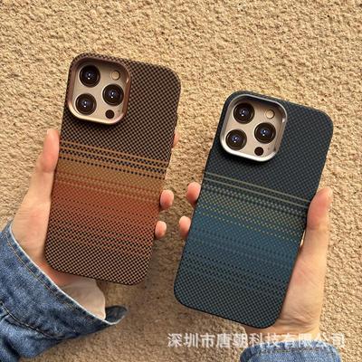 LUXO Магнитный Светящийся Тисненый Чехол-накладка из Твердого Пластика для iPhone 16/15 ProMax