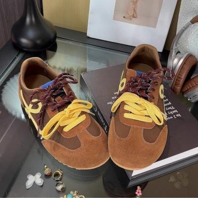 Ретро женские новые осенние спортивные туфли на мягкой подошве, универсальные повседневные туфли, внутренняя высота увеличена