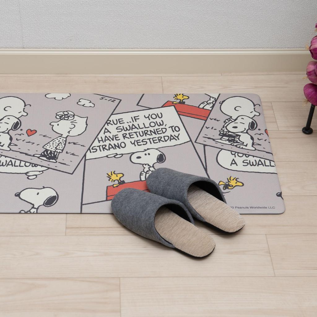 Senko Snoopy Cute Comic Wipeable PVC Kitchen 45 x 240 Character Snoopy 72063 Mat, Approx. cm, Gray,