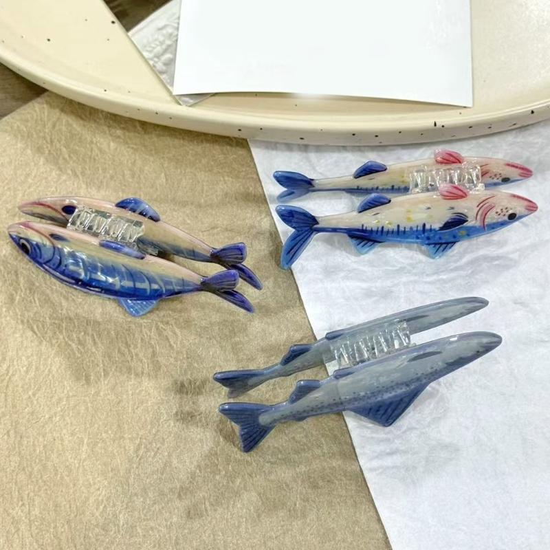 Стильная акриловая заколка для волос в форме рыбы для женщин, реалистичный дизайн морского существа, аксессуар для волос для вечеринок и повседневного использования