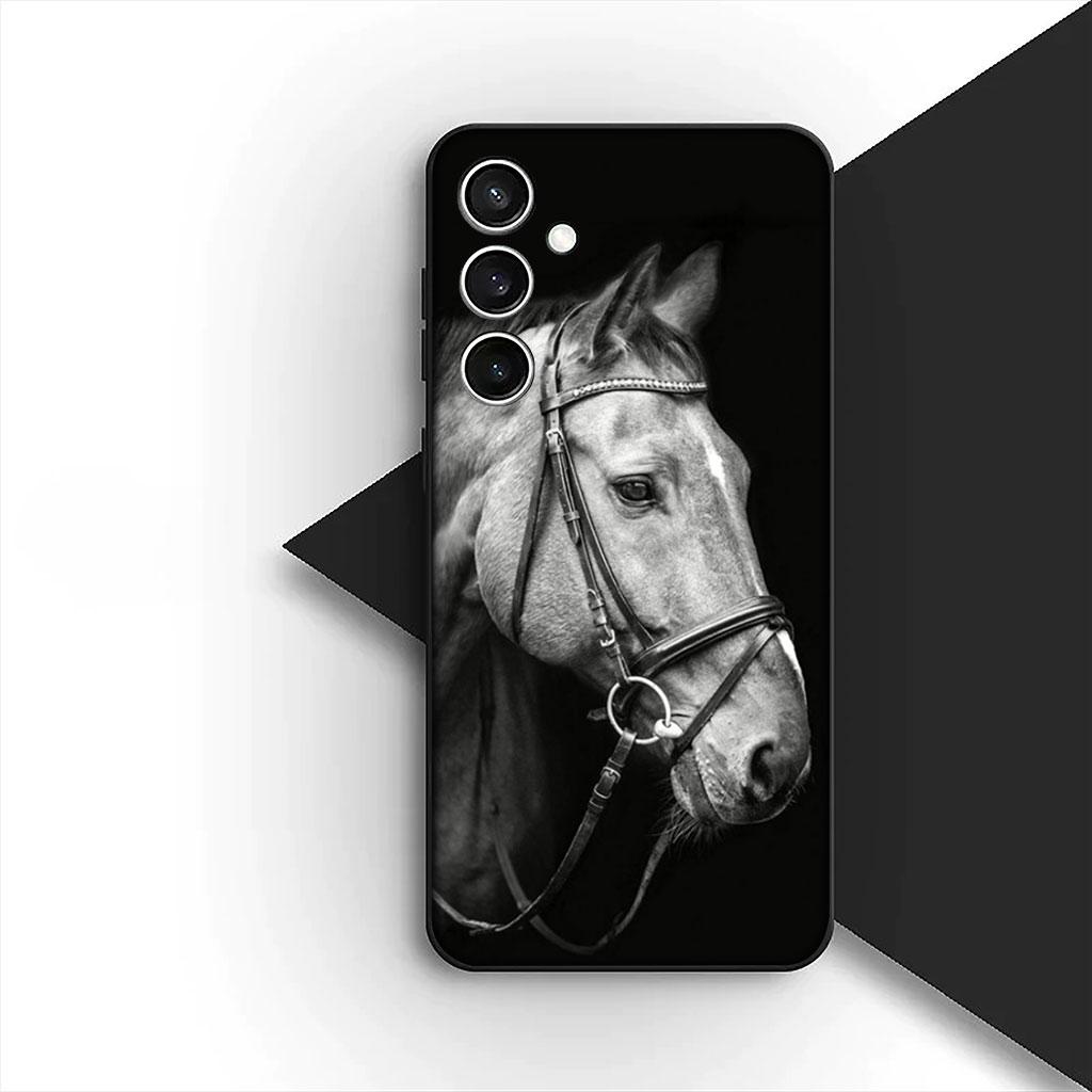 Чехол для телефона для Samsung Galaxy S25 S24 S23 FE Ultra Plus S7 Edge S25+ S23+ A56 5G Корпус Мягкий чехол Обои с бегущей дикой лошадью