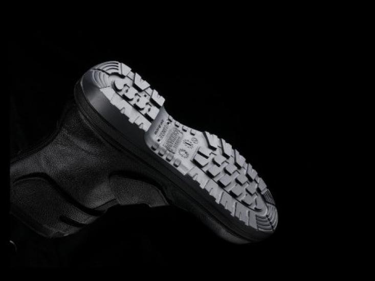 Safety Long Top Rubber Slip Fire Spread JIS T8101 Leather Type S Passed Black [Donkel] Shoes, Boots, 2-Layer Sole, Resistant, Resistant, E/F R2-04T