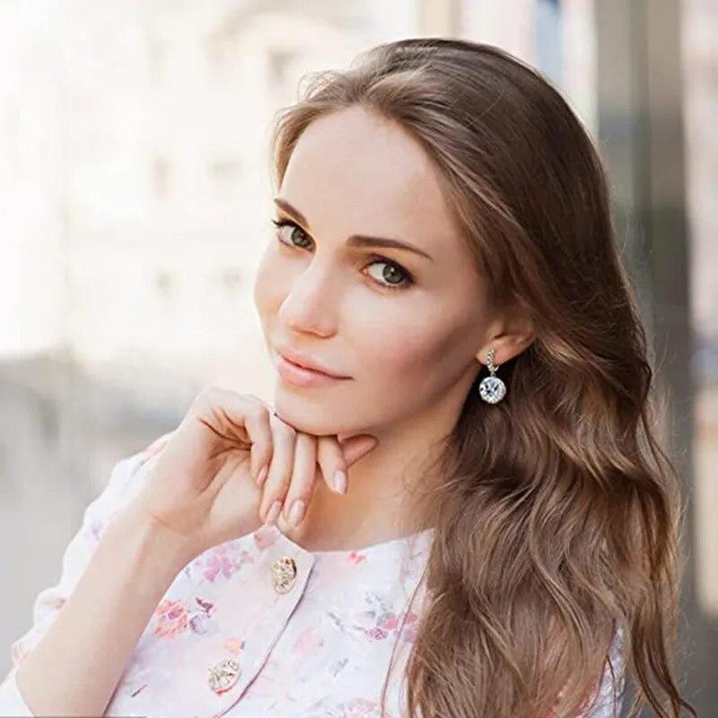 S925 Sterling Silver 1-2 Carat Moissanite Round Bag Earring Design Fashion Light Luxury Niche High-Hnd Casual Lady Gift