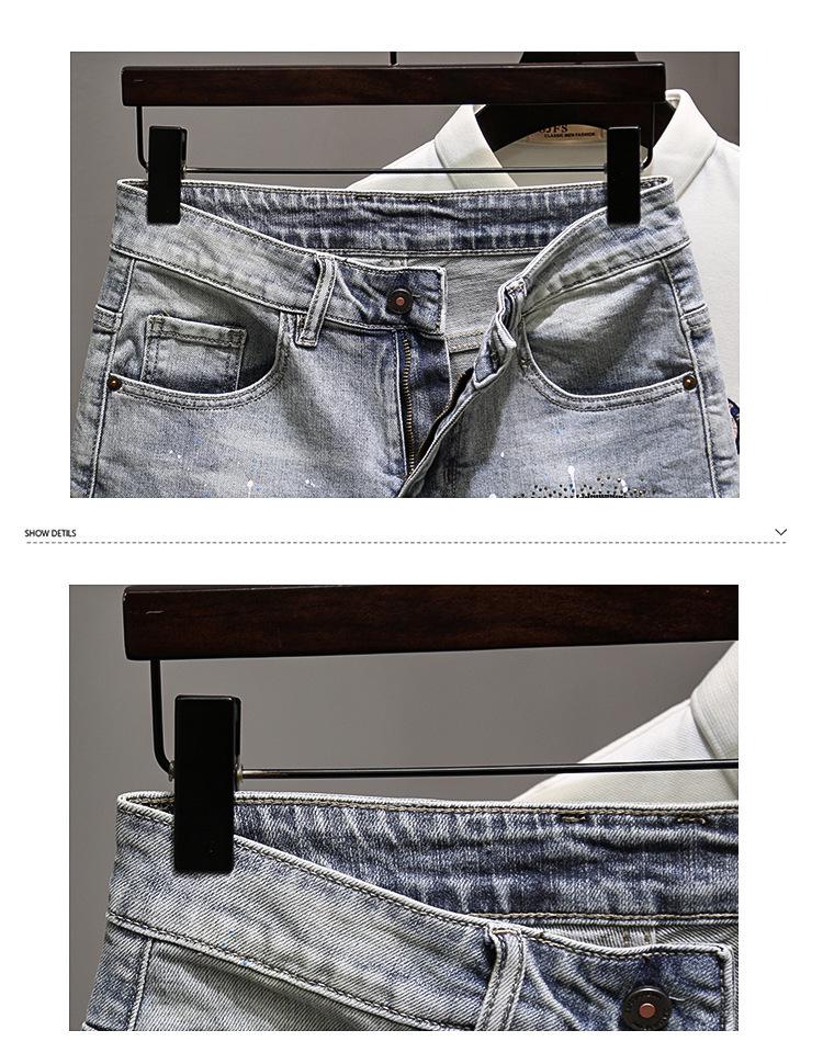 Мужские джинсовые шорты слим-фит с брызгами краски - Корейский стиль, трендовые пятиточечные шорты с акцентами из стразов