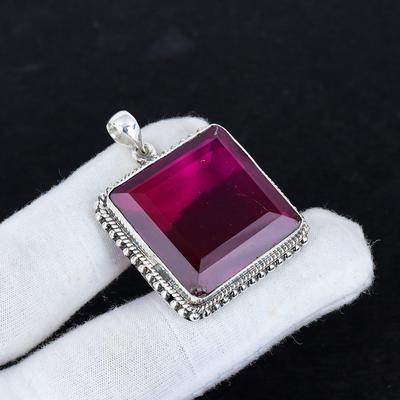Серебряный кулон с рубелитом из стерлингового серебра 925 пробы - Ручная работа, квадратный дизайн, Идеально для подарков и повседневной носки Ювелирные подарки
