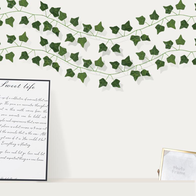 Artificial Ivy Vine Wall Hanging, 2.1 Meters with 72 Sweet Potato Leaves, Perfect for Wedding & Window Display Decor.
