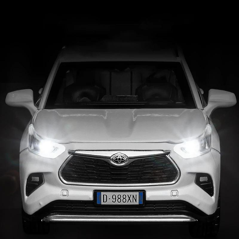 AHI4 1:32 Toyota Highlander 2023 SUV Alloy Die Cast Toy Car Model Sound and Light Pull Back Children's Toy Collectibles Birthday Gift