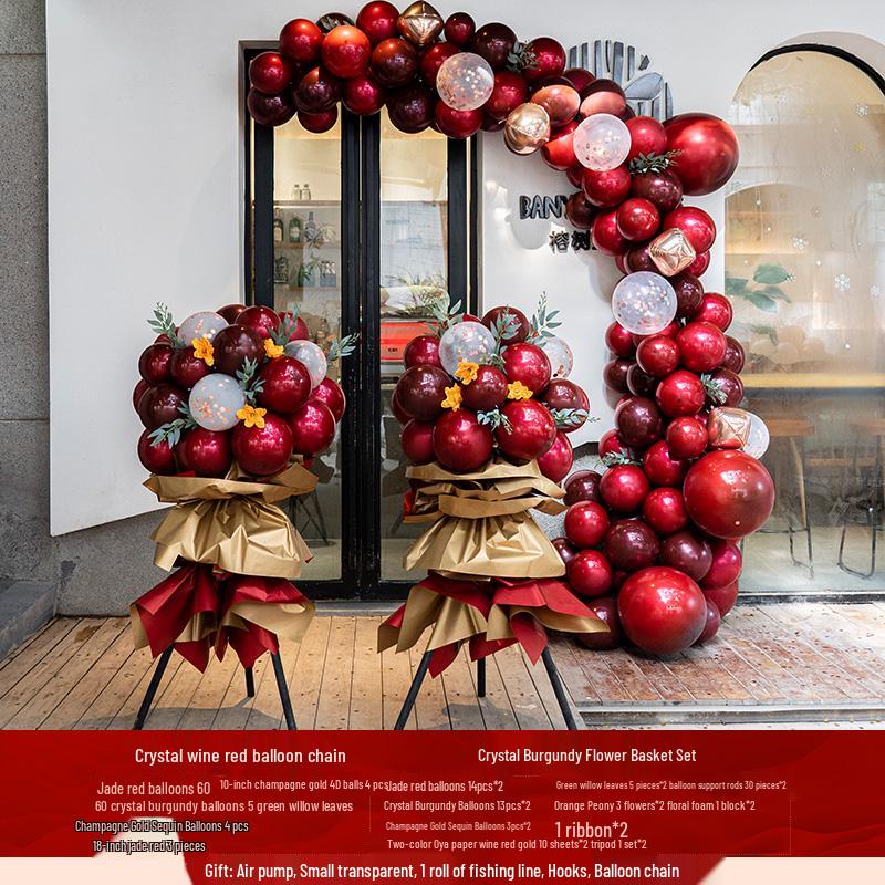 Корзина с цветами-колокольчиками для церемонии вручения дипломов и внутреннего убранства