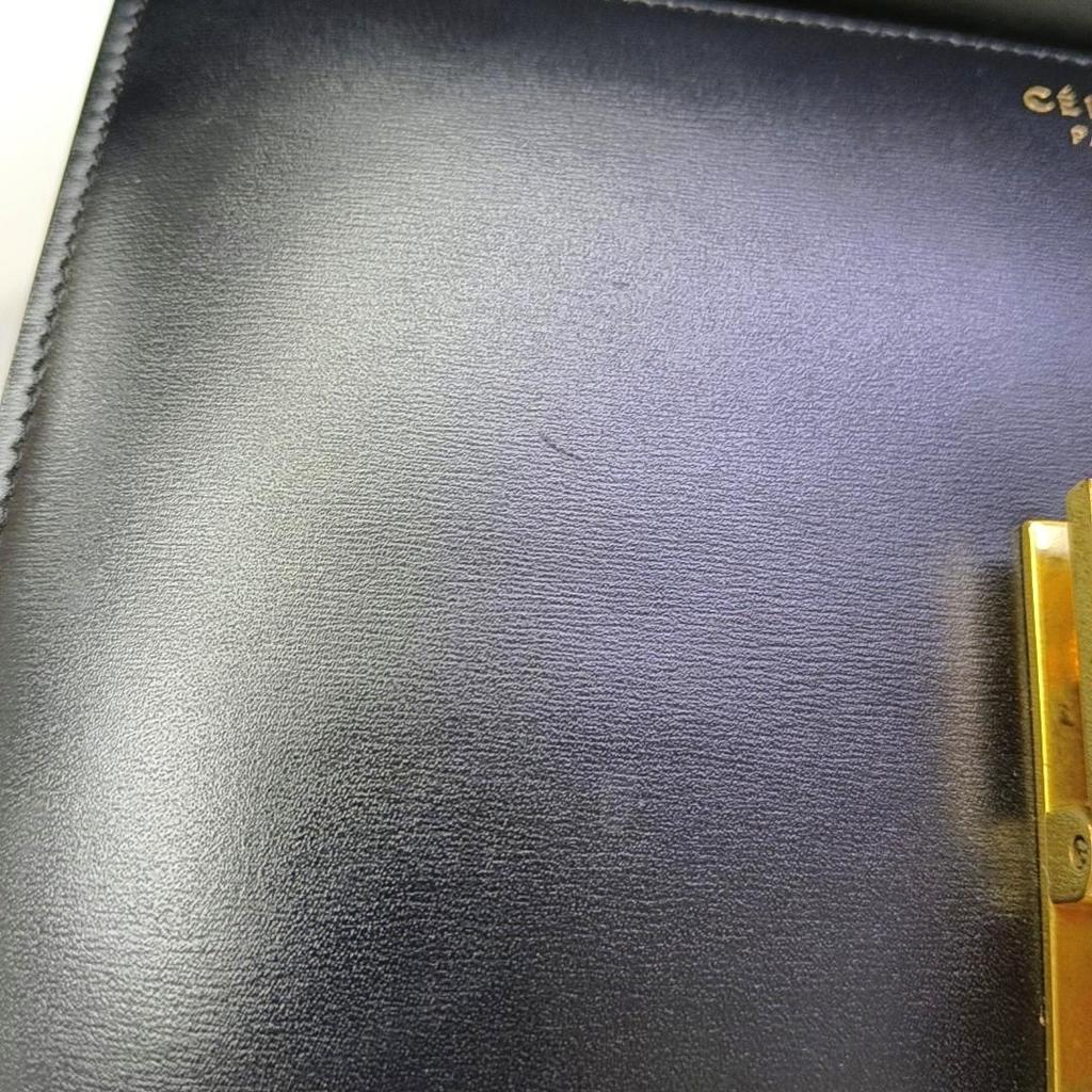 [Pre-Owned] Classic Box Polished Gold Buckle Leather Tofu Bag Shoulder Bag Crossbody Bag Medium - Good #1537TA3