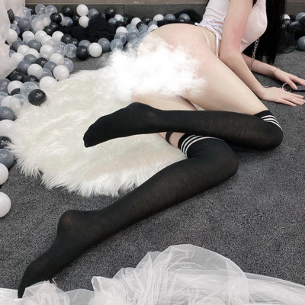 Sex Socks Women's Cotton Thick Black and White Striped Campus Style High Tube Student Socks Knee Stockings Wholesale W10