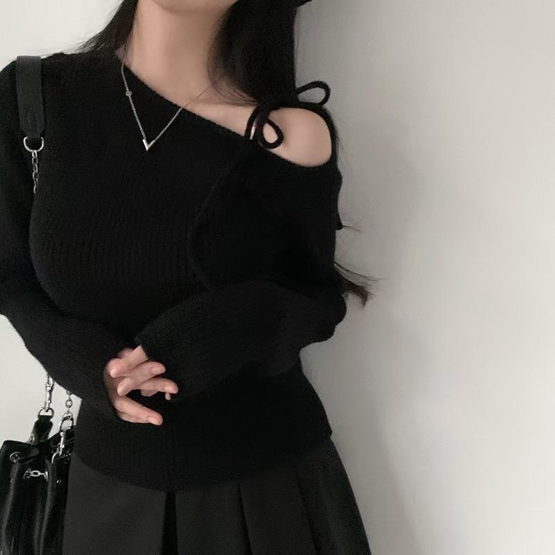 Elegant Off Shoulder Pullover Women Sweater 2025 Fashion Autumn Slant Shoulder Long Sleeve Knit Top Lace-up Solid Casual Korean Style Clothes