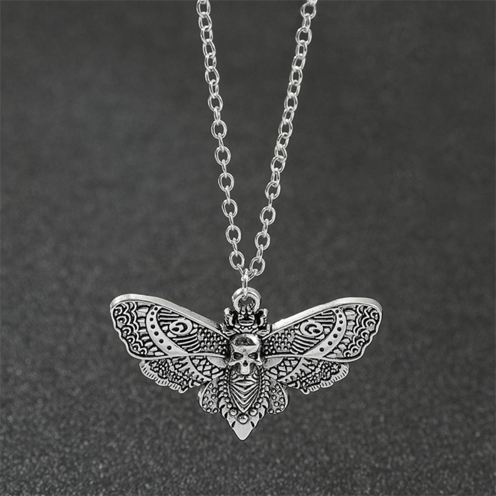 New Death Moth Necklace Retro Pendant Skull Gothic Butterfly Sweater Chain Hip Hop Female Male Jewelry Halloween Accessories