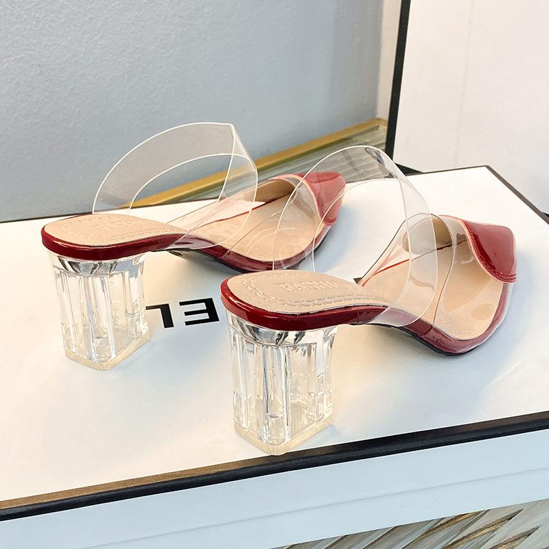 Весенние модные простые лакированные кожаные полутапочки персикового цвета с острым носком в форме сердца, женские сандалии Baotou на высоком каблуке на тонком каблуке, удобная элегантная обувь