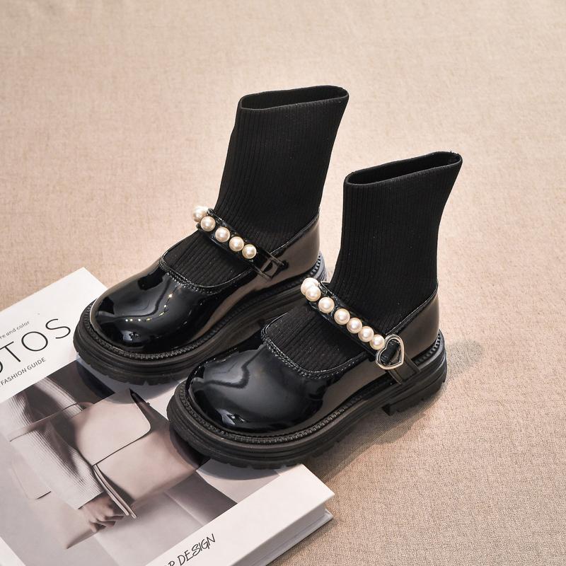 Новые осенне-зимние ботинки для девочек, милые универсальные детские модные ботинки принцессы, повседневные глянцевые детские носки из искусственной кожи, элегантная шикарная обувь