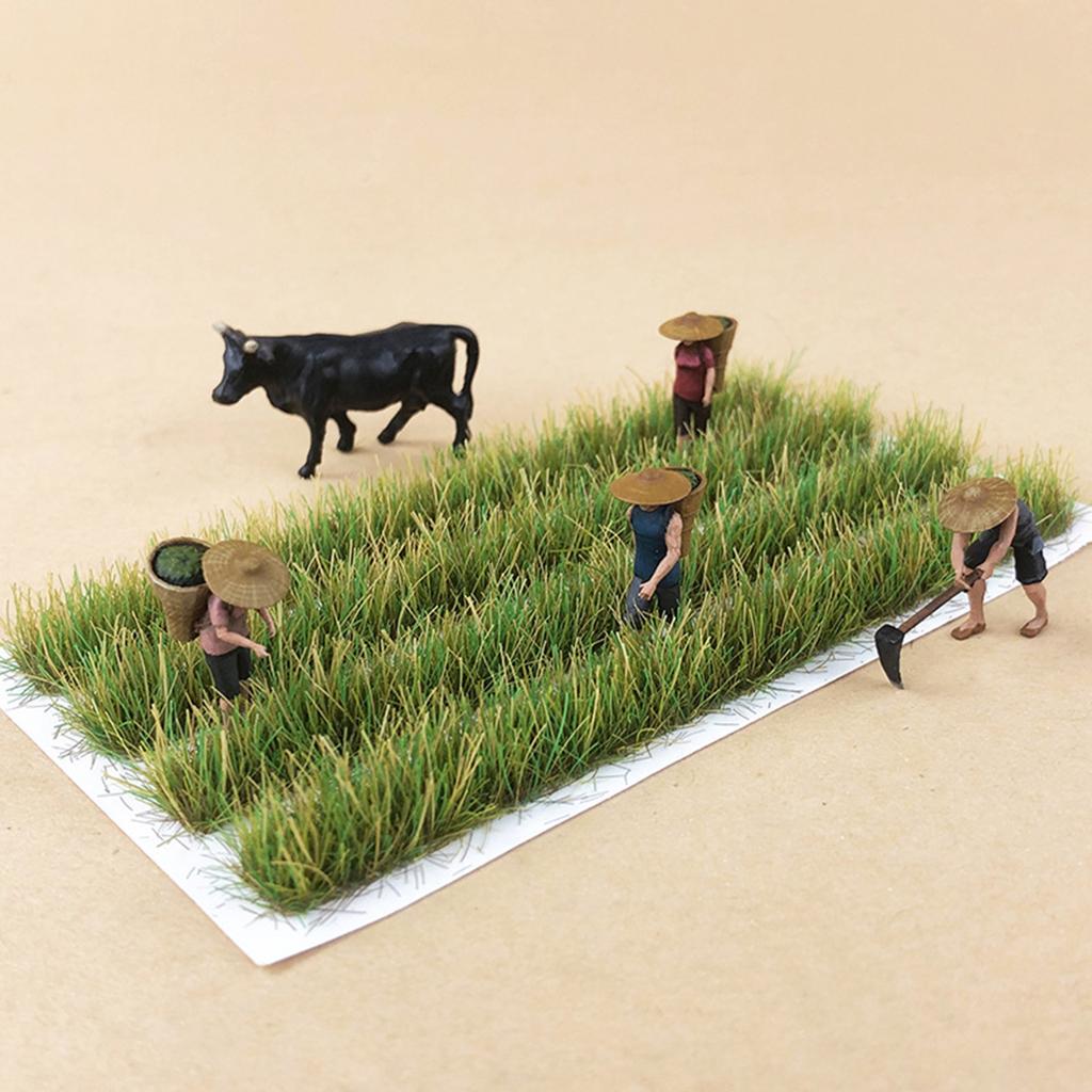 Farm Keeper Model Resin Miniature Farmers for 1/87 Scale DIY Scenery for Model Train Setups