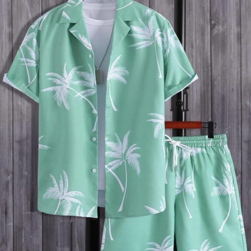 Мужская рубашка с принтом пальм в случайном порядке и шорты на талии с завязками без футболки