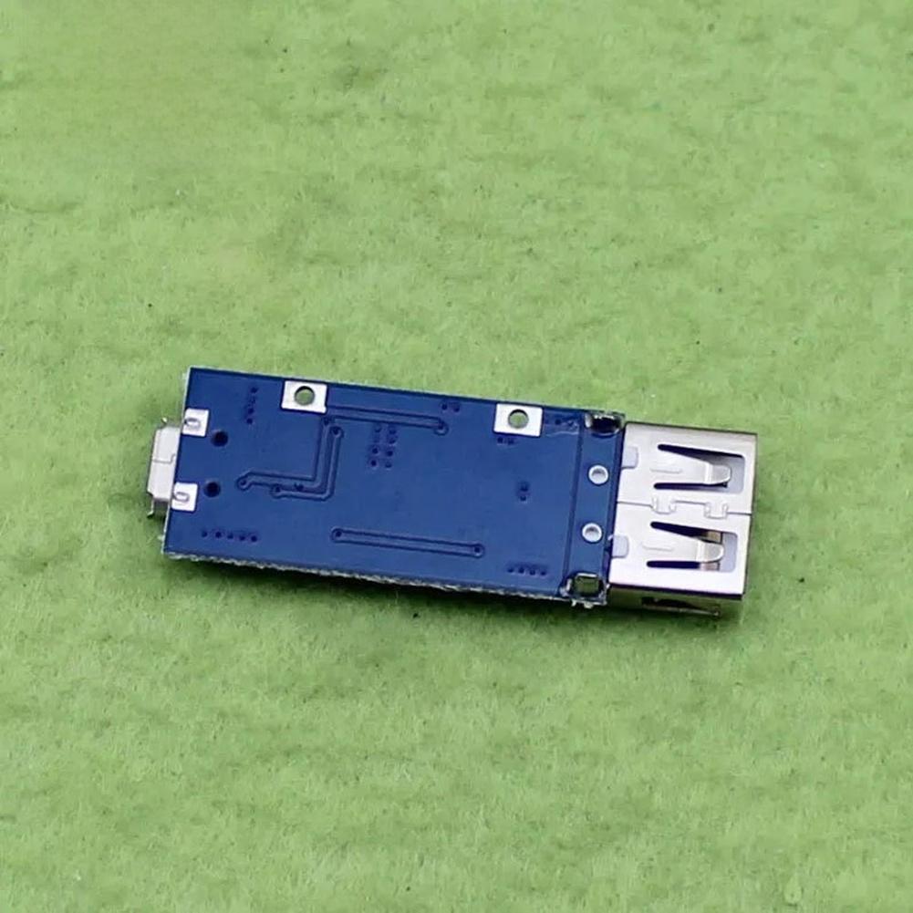 USB-модуль повышения напряжения 3 В на 5 В 1 А Плата питания и зарядки Компактный дизайн со светодиодными индикаторами заряда и разряда