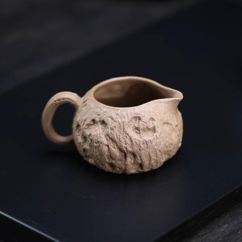 180ml Yixing Zisha Gong Chun Tea Pitcher Pour Tea Cha Hai Dispenser Justice Cup Flower Tea Fair Mug Drinkware Ornaments Craft