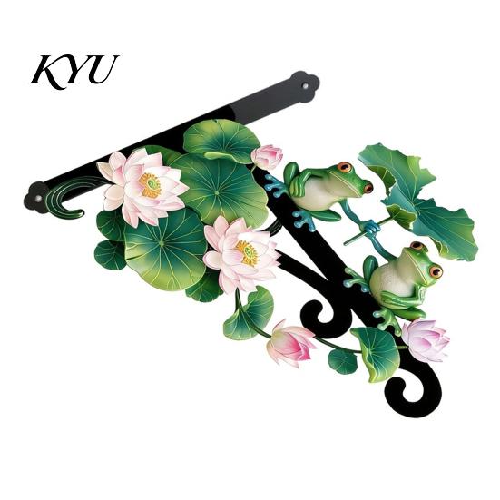 Garden Decoration Gifts Wall Mounted Planter Hanger Hook, Animal Iron Hanging Plant Bracket, Unique Lawn Art Outdoor Heavy Duty Holders for Patio Yard