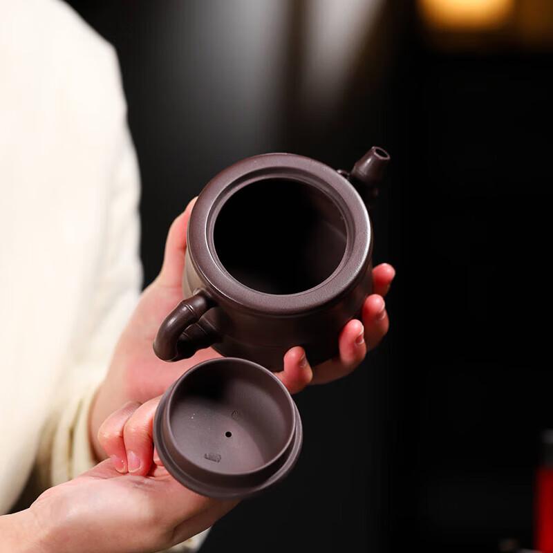 Чайник из исинской глины Yibei Jianghu