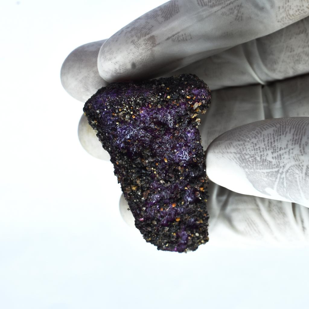 Purple Sapphire 102.90 Carat Natural CERTIFIED Raw Uncut Rough Loose Gemstone