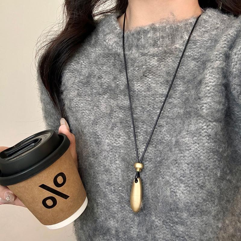 Minimalist Matte Metal Water Drop Pendant Necklace for Women Personality Wax Rope Long Adjustable Sweater Chain Design Jewelry