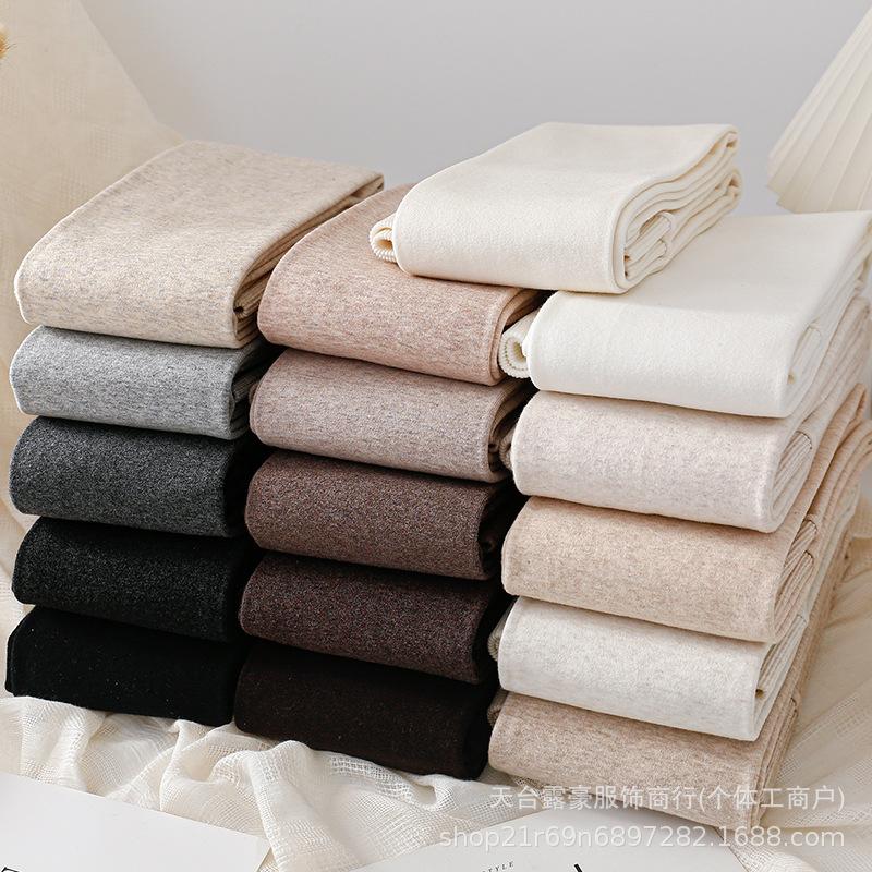 Женские черно-серые теплые леггинсы: Утягивающие дымчато-серые колготки и молочно-белые чулки для весны, осени, зимы