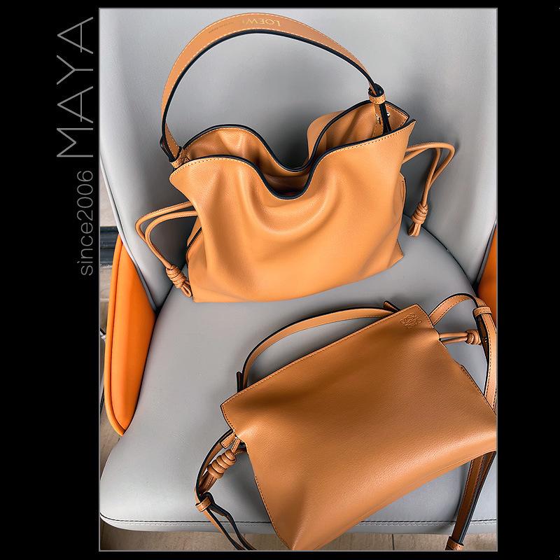 2024 Soft Cowhide Drawstring Bucket Bag – Women's Crossbody In Autumn/Winter Style