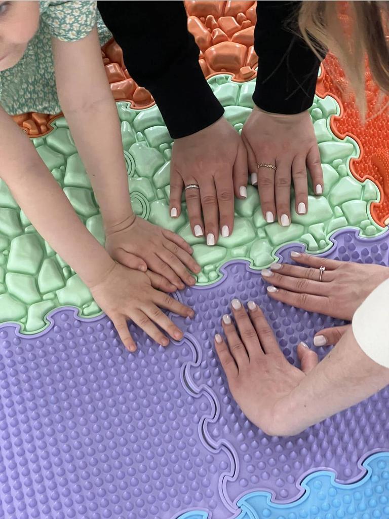 sensory mat animal trio