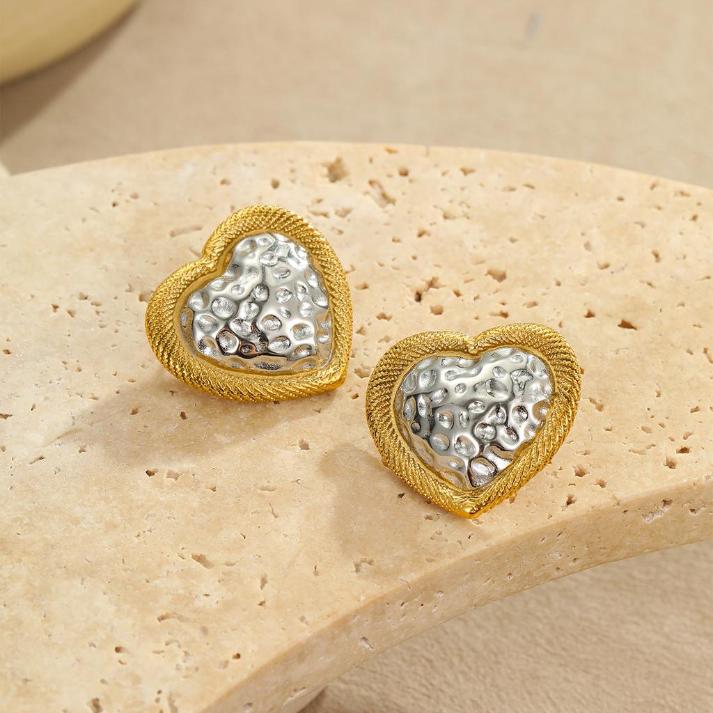 GEMCHIC Women's Hammered Heart Stud Earrings Gold Plated Stainless Steel Two-Tone Fashion Jewelry