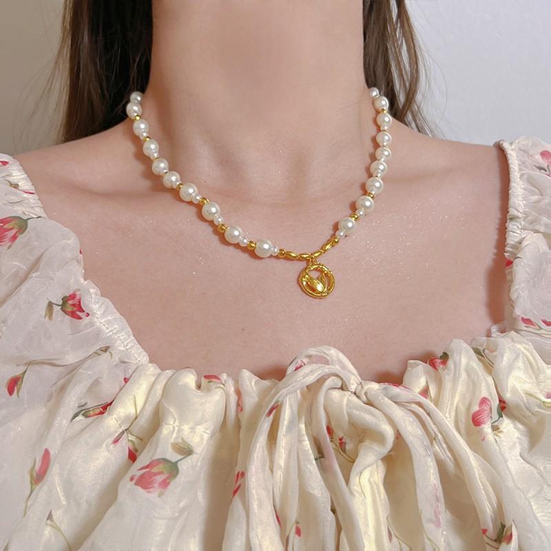 Жемчужное ожерелье женское нишевое легкое роскошное дизайнерское модное темпераментное цепочка на ключицу цепочка на шею цепочка на свитер цепочка из бисера