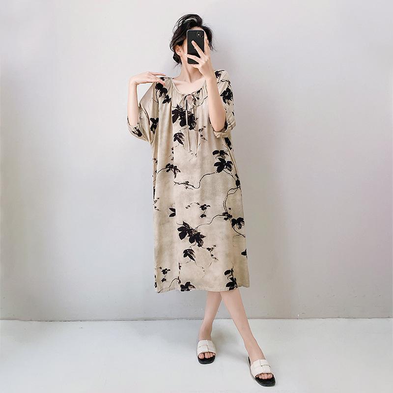 1011 new cotton and silk nightdress women's high-end printing short-sleeved long dress large size thin can be worn outside loungewear