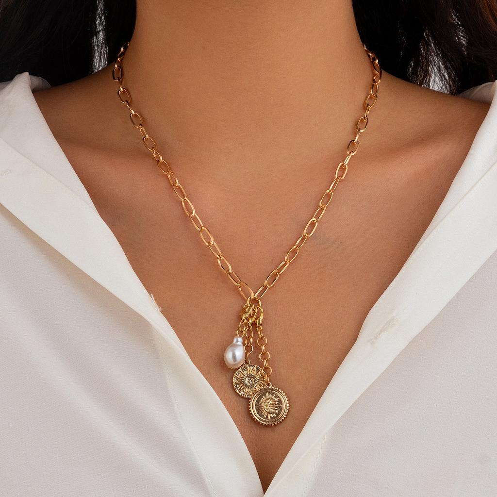 Ожерелье Fashion Sense Sun Set Zircon с женским геометрическим узором из сплава Love Tassel Clavicle Chain