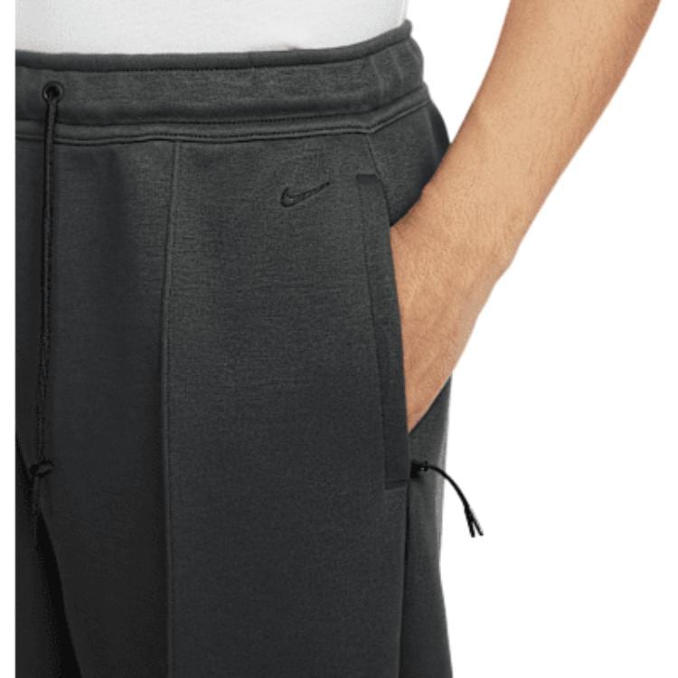 Nike Мужские широкие флисовые брюки Tech HJ0696-060