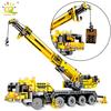 HUIQIBAO 665pcs Technical Engineering Lifting Crane Building Blocks Truck Car City Construction Brick Toys For Children NO BOX