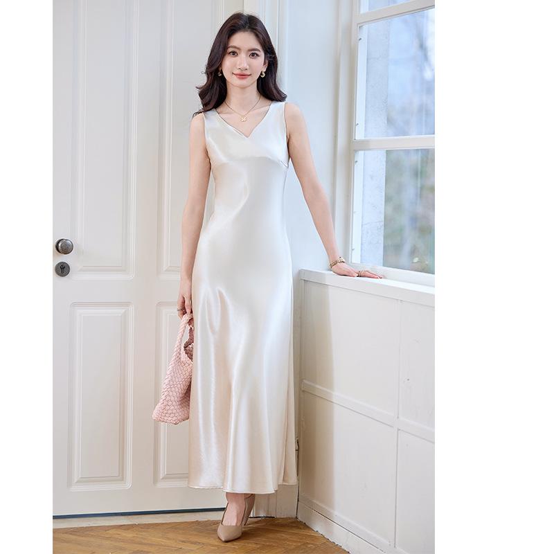 Женский костюм-двойка (блейзер и платье) из ацетатного сатина, для миниатюрных, - Коллекция Весна 2026