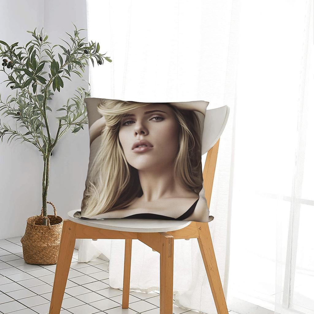 Scarletts Johanssons Pillow Case American Actor Graphic Pillow Cover Novelty Pillowcases For Living Room Bed Chair