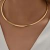 Elegant Gold Clavicle Chain Choker: High-End Light Luxury Necklace for Women