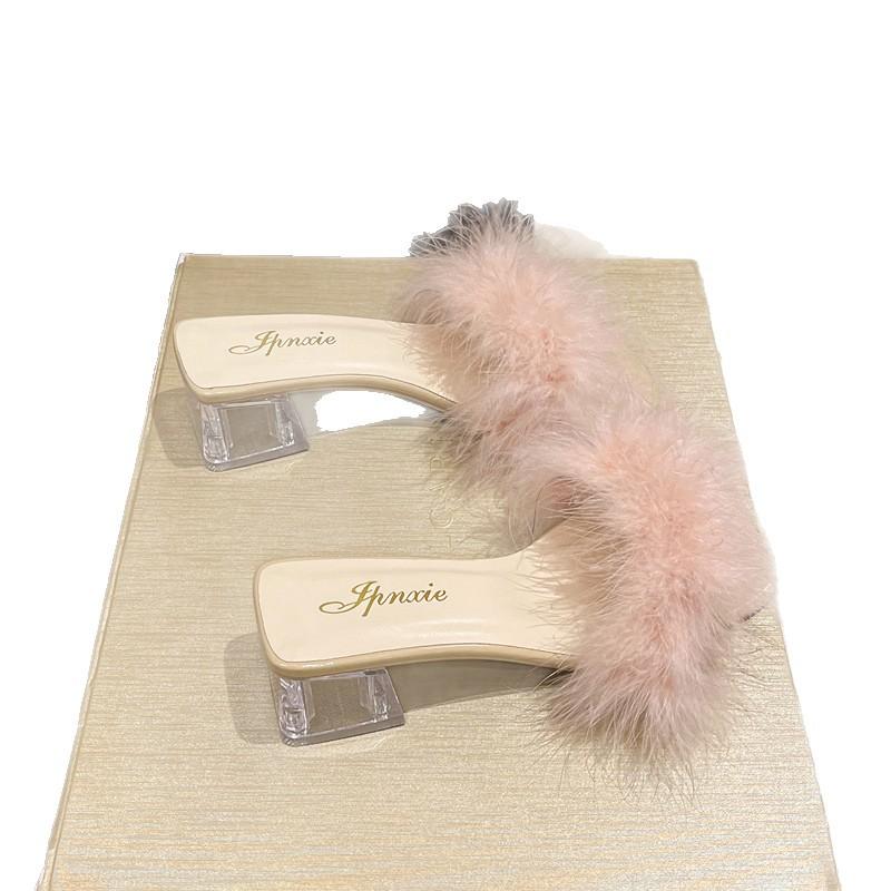2025 Summer New One-word Casual Temperament Fashion Thick Heel Transparent Crystal and Square Head Fluffy Cool Slippers