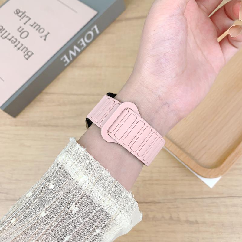 18mm 22mm 20mm Magnetic Silicone Strap For Samsung Galaxy Watch 7 6 5 4 44mm 40mm Sports Band For Galaxy Watch 4 6 Classic 47mm Huawei GT 4/5/6 41mm