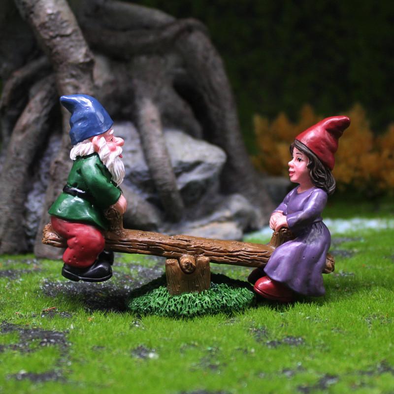 Resin Seesaw Dwarf Ornament Creative Garden And Party Micro Landscape Decoration