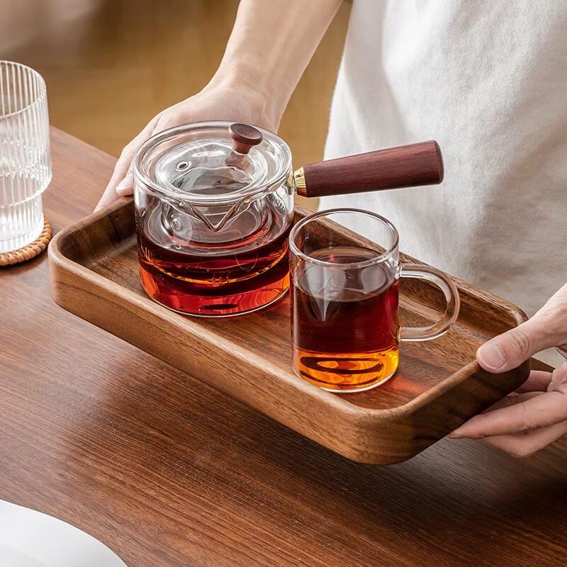 Прямоугольный сервировочный поднос Molona из грецкого ореха